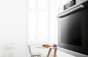 Oven function 4D hotair in Serie 8 ovens from Bosch.