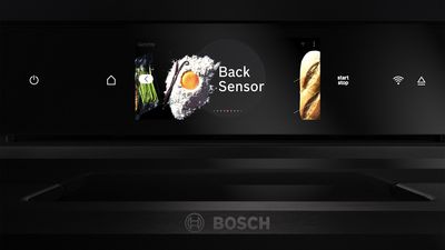 Serie 8 Backofen. Fokus auf dem TFT-Touch-Display Pro mit dem Menü für die Auswahl der Heizart.