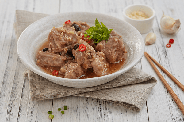Steamed pork ribs with black beans sauce