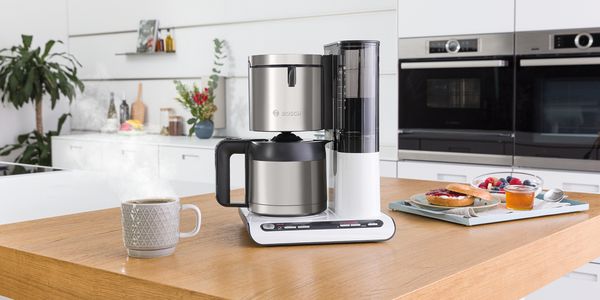 Bosch Styline coffeemarker white stainless steel with coffee