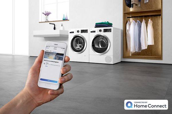 Choisissez le bon programme de séchage grâce à la fonctionnalité SmartDry des machines à laver et sèche-linge connectés Bosch.