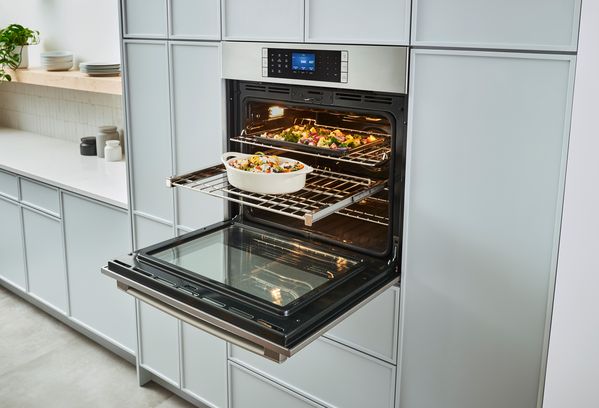 Bosch oven control panel with fast preheat