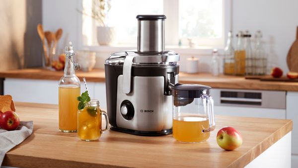 The Bosch centrifugal juicer VitaJuice standing on a kitchen worktop.