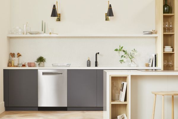 Bosch Standard Size 24" Dishwasher installed flush with kitchen counters