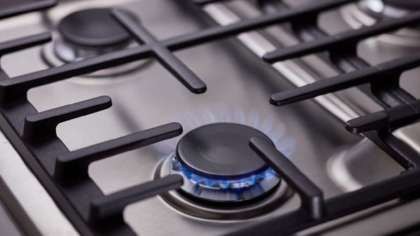 Bosch gas cooktops burners lit
