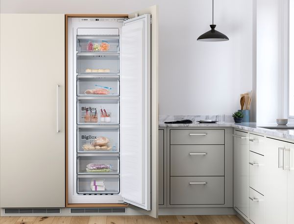 Buit-in upright freezers that also integrate smoothly in your kitchen design. 