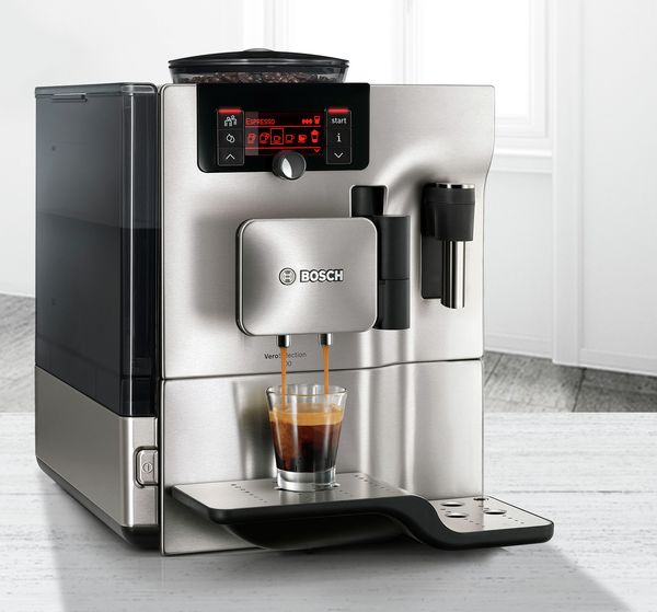 Автоматические кофемашины Bosch. Приготовьте великолепный кофе как настоящий бариста.