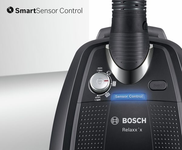 Intelligent self-cleaning with SensorControl