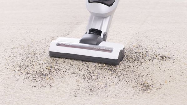 Izuzetne performanse čišćenja svih vrsta podova.