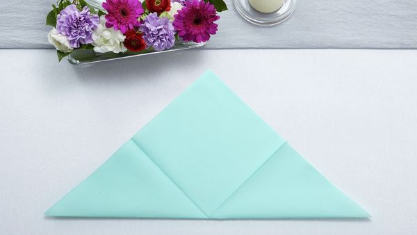 Diagonally folded napkin