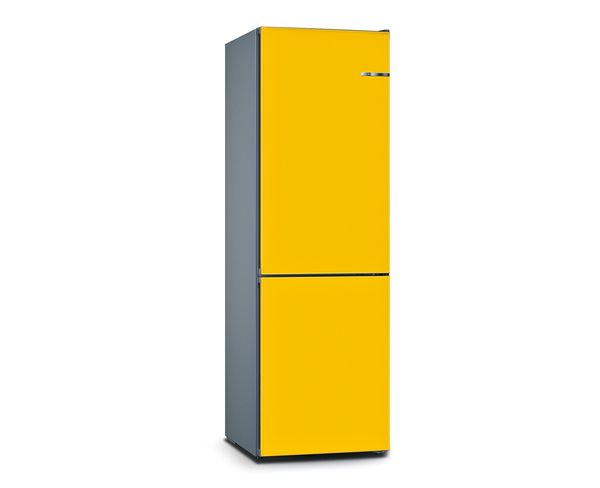 Combiné réfrigérateur-congélateur Vario Style ou four Série 8 de Bosch en couleur tournesol.