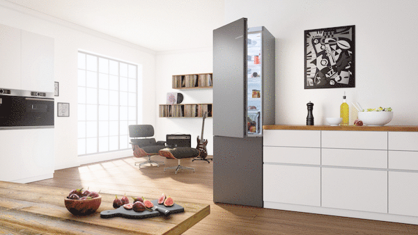 Coloured fridge freezers from Bosch with VitaFresh.