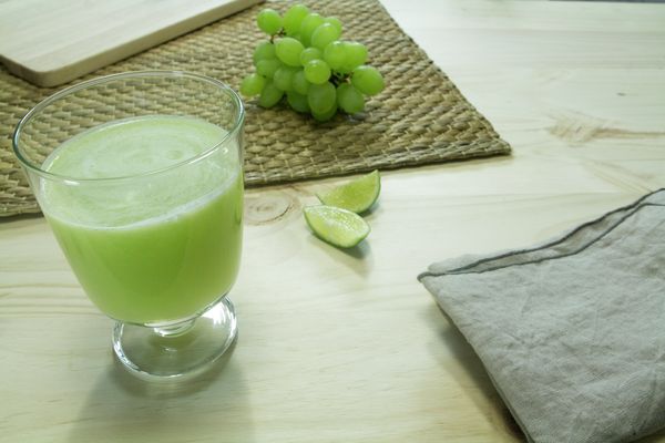 Zumo de uva y melón