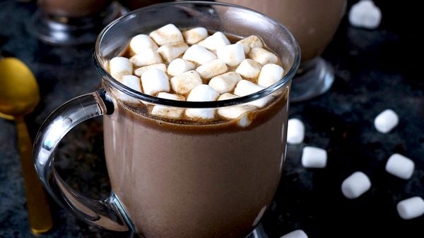 receta chocolate caliente con marshmallows