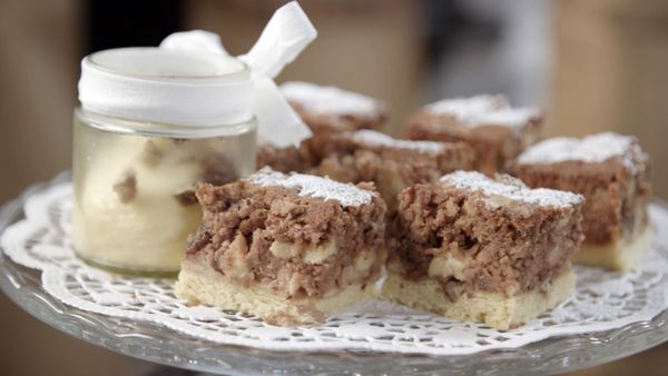 Apfel-Sauerrahm-Kuchen