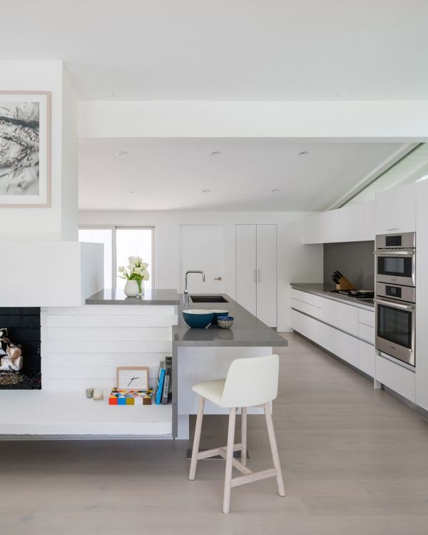 Modern kitchen design by Dan Brunn with Bosch appliances