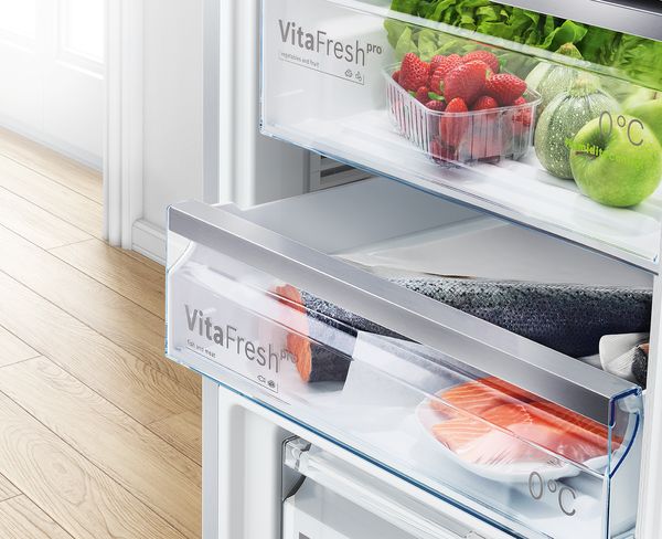 Bosch VitaFresh hladnjaci sa zamrzivačem dulje održavaju voće i povrće svježim.