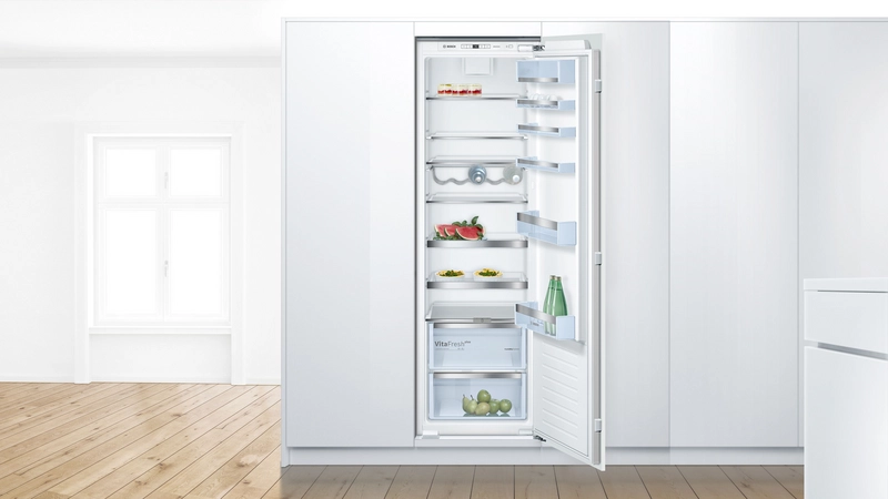 Built-in fridge without freezer section