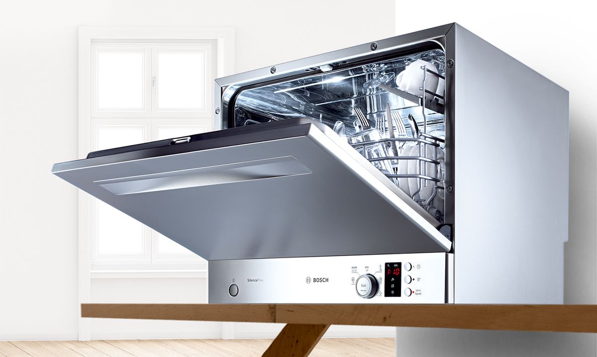 Какие посудомоечные машины хорошие по качеству. Посудомоечная машина Bosch SKS 51e26. Компактная посудомоечная машина бош встраиваемая 60. Посудомоечная машина Bosch SKS 51e88 ru.