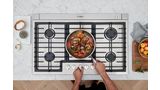 800 Series Gas Cooktop 36'' Stainless steel NGM8658UC NGM8658UC-16