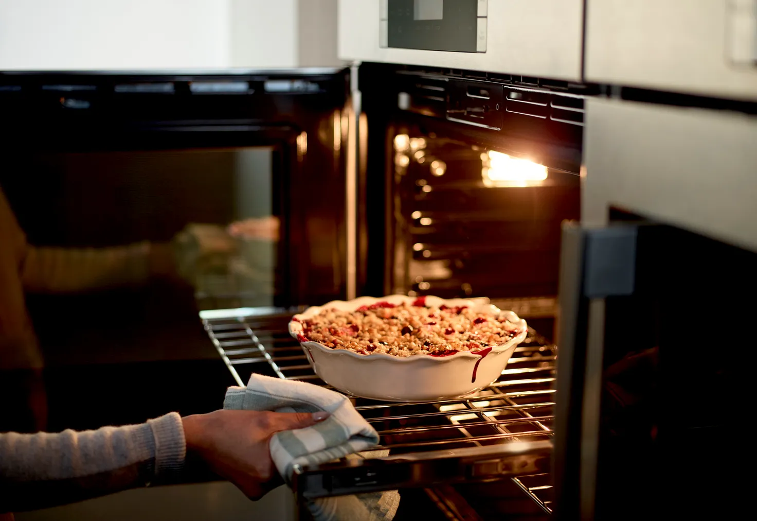 Support heavy dishes with a Telescopic Rack