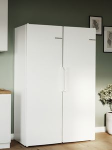 Freestanding freezer