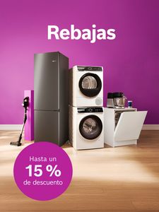 Imagen promocional que muestra varios electrodom&eacute;sticos sobre un piso de madera, contra una pared violeta, anunciando hasta un 15% de descuento.
