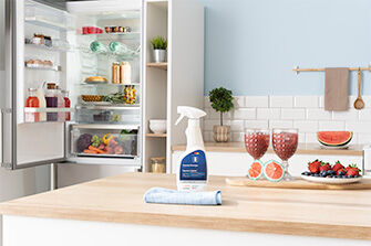 Produto de limpeza de frigoríficos especial da Bosch
