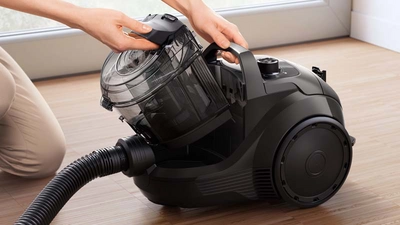 Canister vacuum cleaners bagless