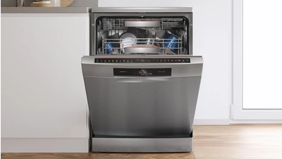 Free-standing dishwashers