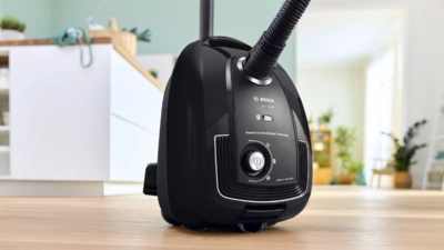 Vacuum cleaners bagged