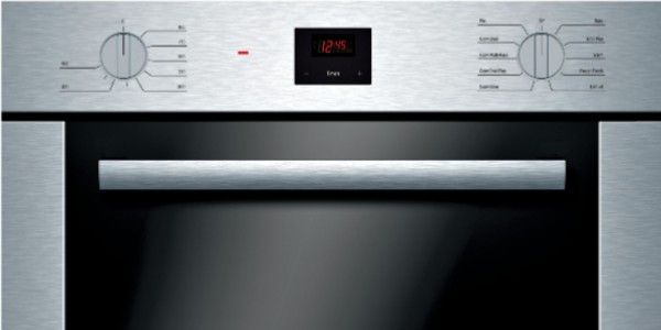 The 24" Bosch single wall oven offers 10 different cooking modes for easy gourmet meals