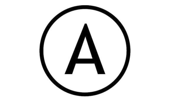 Cerchio con lettera A: lavabile a secco con qualsiasi solvente