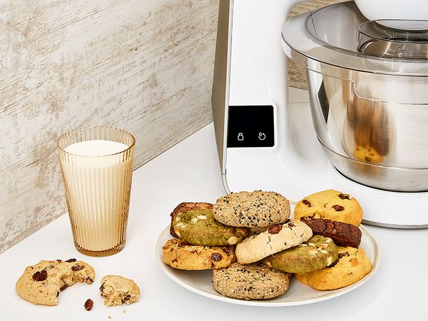 Cookies colorés avec le robot pâtissier de Bosch