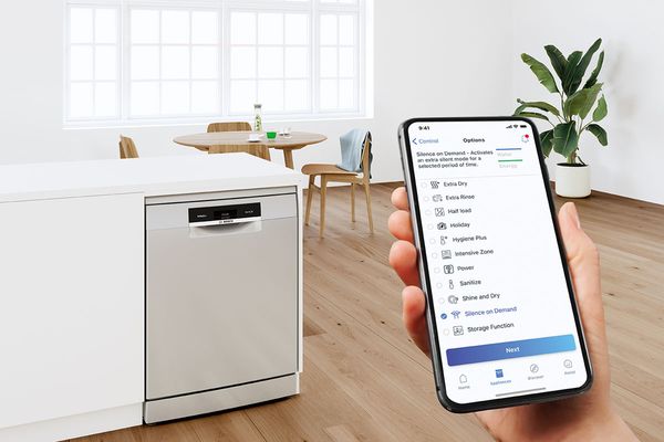 Всички съдомиялни машини Bosch вече могат да се управляват чрез приложението Home Connect или чрез Alexa, Google, Nest или IFTTT. Освен това можете да зададете и любимата си програма в приложението.