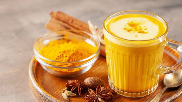 Turmeric latte