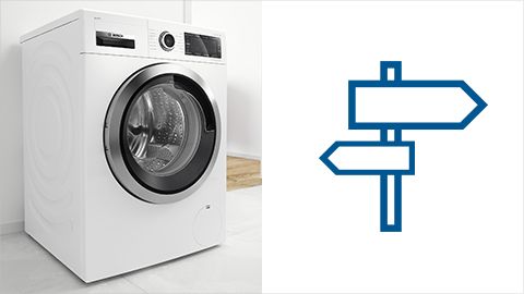 Freistehende Bosch Waschmaschine und blaues Schild als Symbol für den Waschmaschinen Produktberater