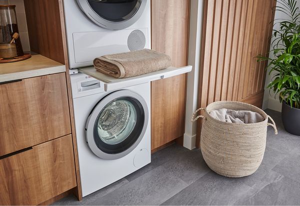 Stackable Washers & Dryers  Bosch – Small & Compact 24 inch