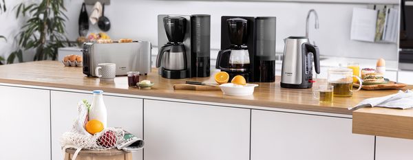 ComfortLine, breakfast set with 2 slice toasters, coffee maker, kettle, in black and  stainless steel or silver.