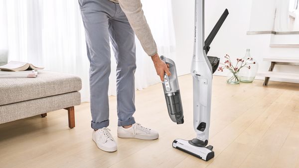 BBHF216 Rechargeable vacuum cleaner