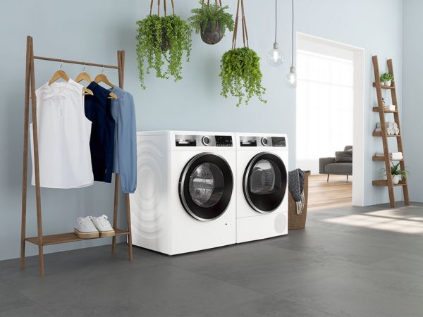 Recevez des alertes sur votre smartphone sur le statut du cycle de lavage avec les lave-linge connectés Bosch.