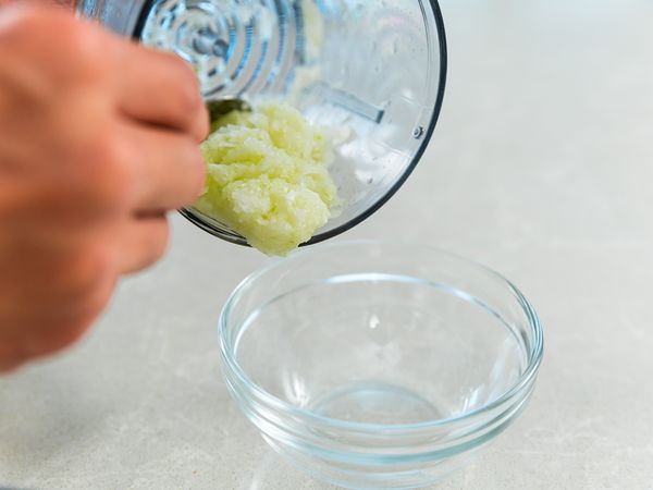take out onion paste in a bowl