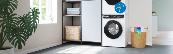 Schildsymbol und drei verschiedene Bosch Waschmaschinen stehen für den Waschmaschinen Produktberater