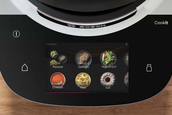 The interface of the Bosch Cookit showing different recipe categories.