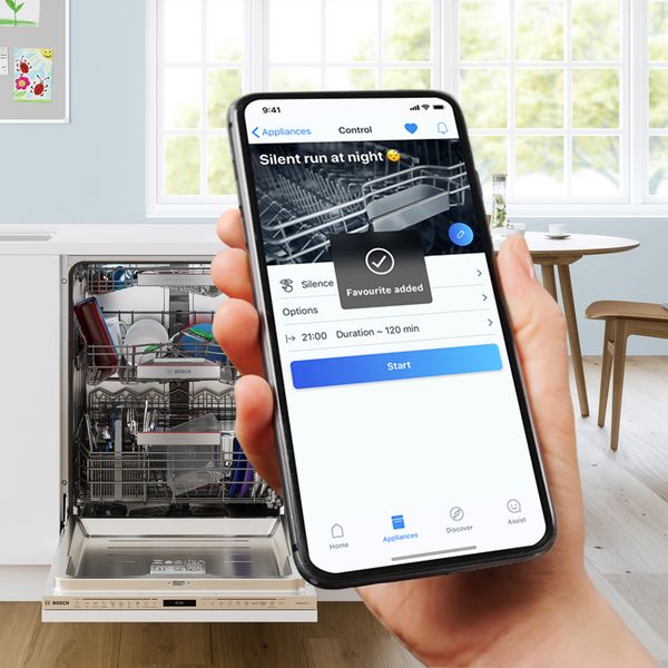 Fonction silencieuse du lave-vaisselle contrôlée depuis un smartphone.