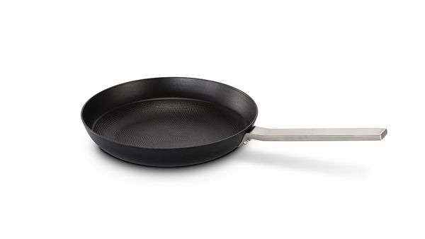Bosch Series 6 Induction Hobs Cast Iron Pan.