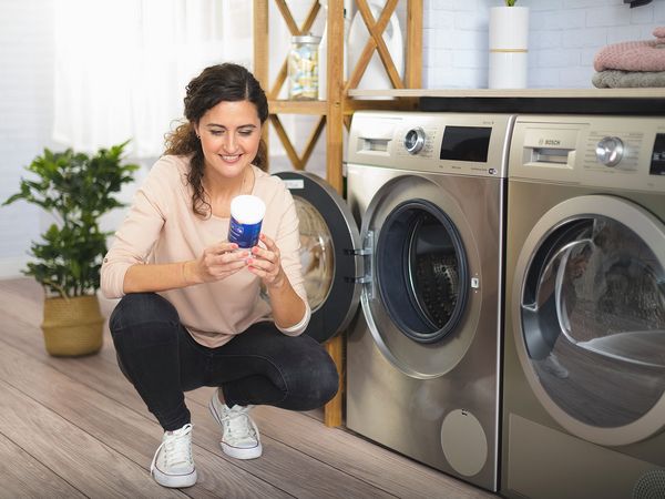 Protect your Bosch washing machine against dirt, bad smells, and limescale