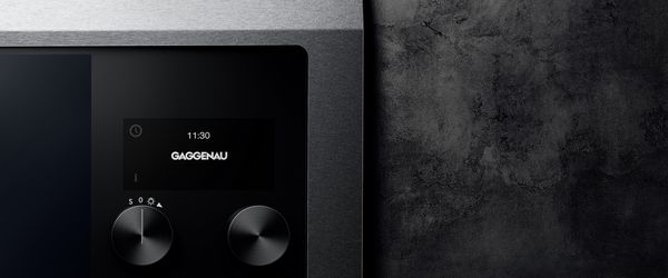 Close-up image of the dials and screen of the iconic Gaggenau EB333 oven 