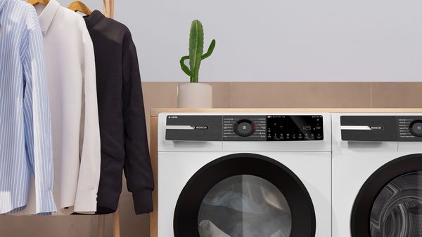 Un lave-linge Bosch Série 6 utilisant la phase de vaporisation à la fin du cycle avec l'option Added Steam.