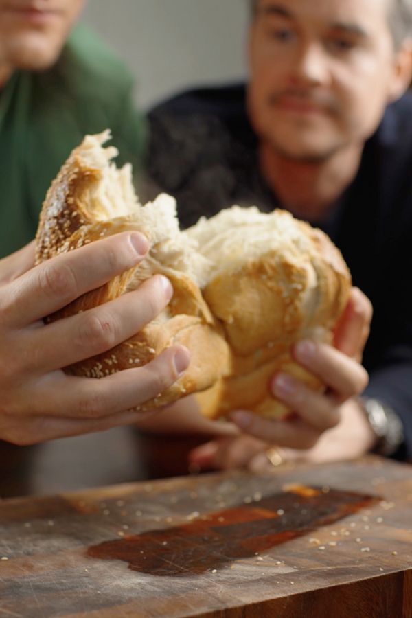 Fluffigt challa bröd bakat av King i Köket